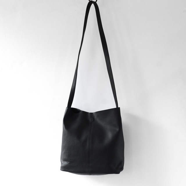 Morphee （モルフェ）SQ-BLK QUARE SHOULDER | 通販 - FENEST - 東京